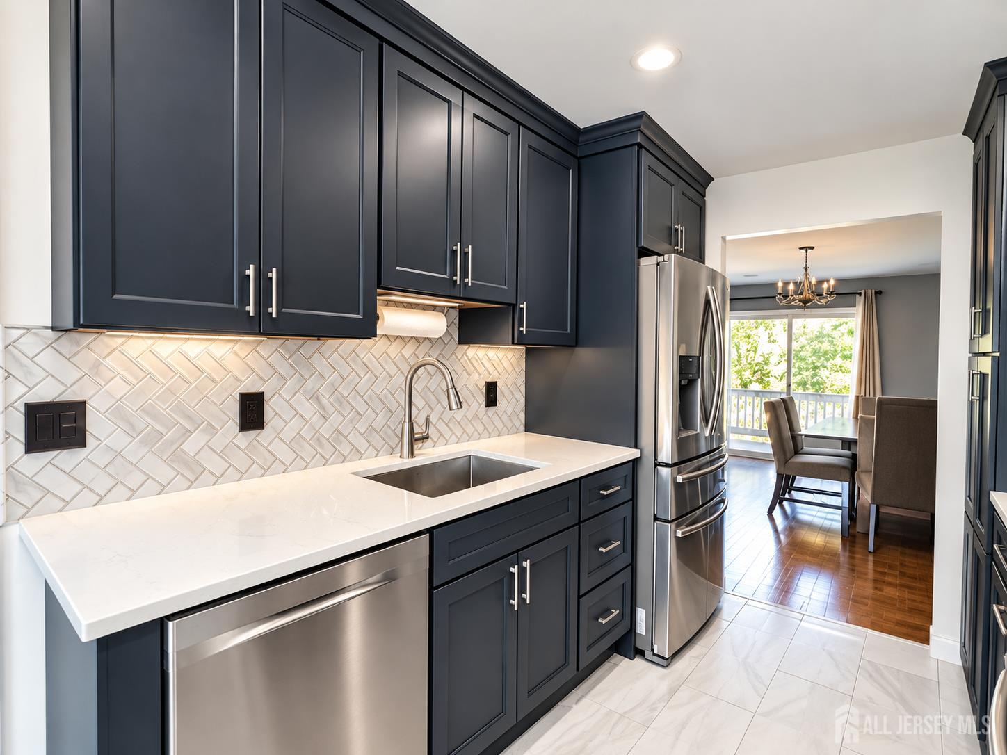 Residential Lease in Edison 5