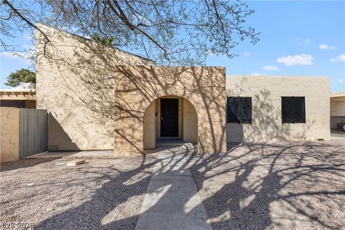 4304 Devlin Green Ct, Las Vegas, NV, 89110-4506 | Card Image