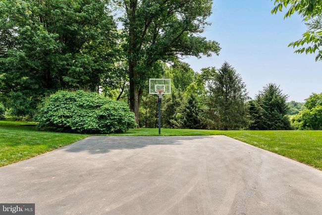 240 Church Rd, House other with 4 bedrooms, 4 bathrooms and null parking in Devon PA | Image 61