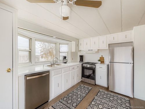 4210 E 100th Ave, Thornton, CO, 80229-3015 | Card Image