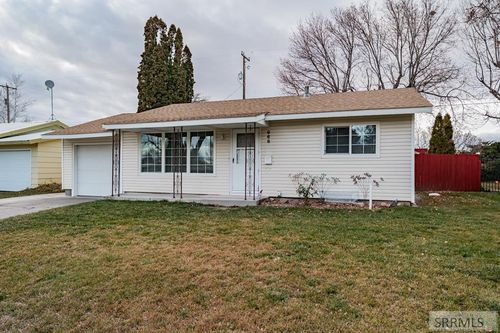 668 Westhill Ave, Idaho Falls, ID, 83402-3108 | Card Image