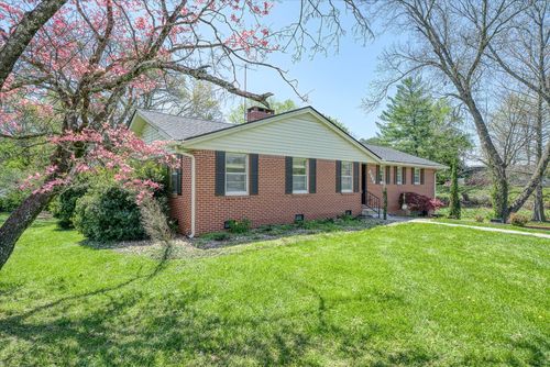 515 E 4th St, Cookeville, TN, 38501-2705 | Card Image