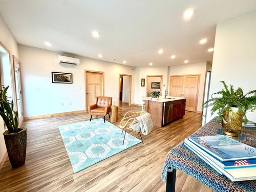 201-715 Lake Shore Dr Ne, Bemidji, MN, 56601 | Card Image