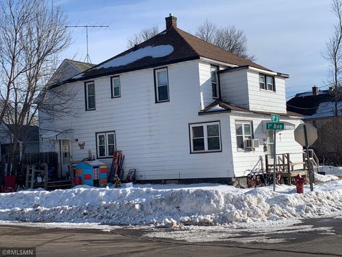 101 E 18th St, Hibbing, MN, 55746-1412 | Card Image