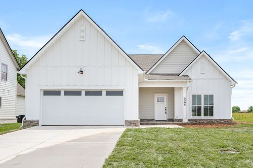 3305 Stonehorn Dr, Bell Buckle, TN, 37020-3012 | Card Image