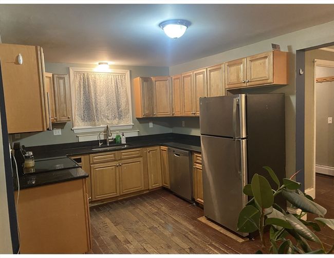725 Main St, House other with 2 bedrooms, 2 bathrooms and 2 parking in Dighton MA | Image 9