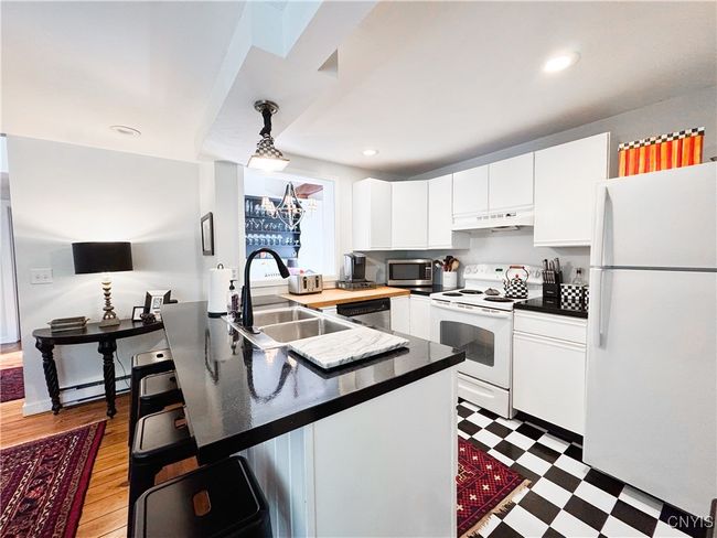 7 Onondaga St, Condo with 3 bedrooms, 2 bathrooms and null parking in Skaneateles NY | Image 19