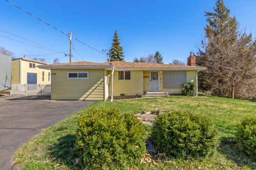 2181 Kiln St, Klamath Falls, OR, 97601-1419 | Card Image