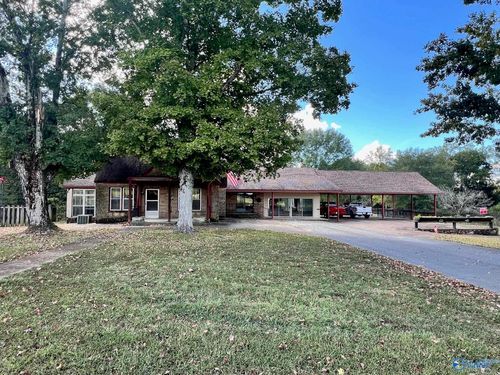 350 County Road 125, Rogersville, AL, 35652-5300 | Card Image