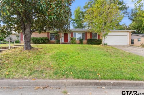 4211 Birdwell Dr, Tyler, TX, 75703-1608 | Card Image