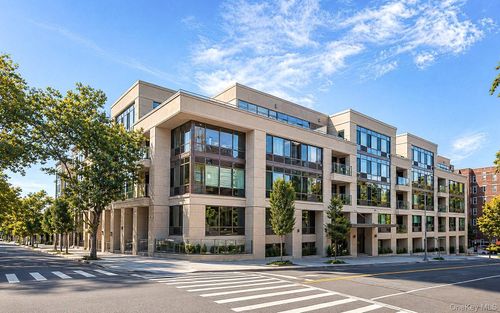 ph508-64-05 Yellowstone Blvd, Forest Hills, NY, 11375 | Card Image