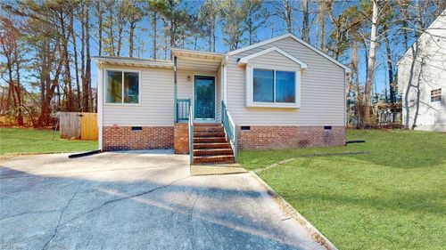 7648 Crestview Dr, Toano, VA, 23168-9063 | Card Image