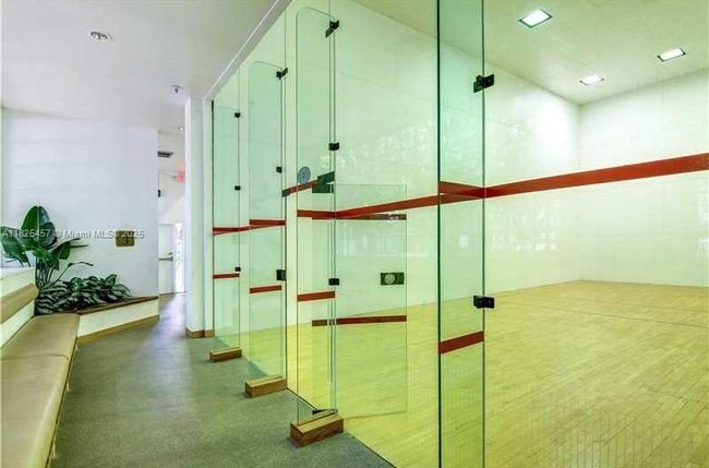 APT-1009 - 1000 Quayside Ter, Condo with 2 bedrooms, 2 bathrooms and null parking in Miami FL | Image 37