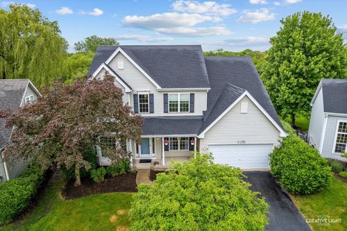 S970 Newton Sq, Geneva, IL, 60134 | Card Image