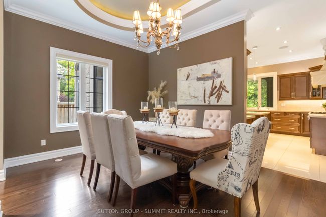 7 Tristan Crt, House other with 3 bedrooms, 3 bathrooms and 5 parking in Brampton ON | Image 9