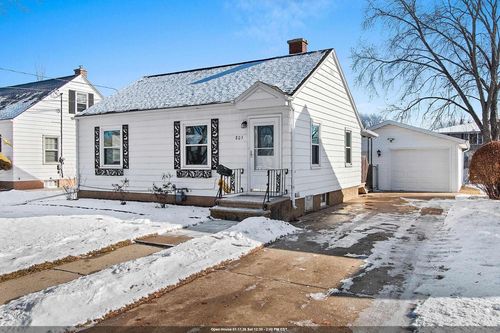 805 15th Avenue, GREEN BAY, WI, 54304 | Card Image
