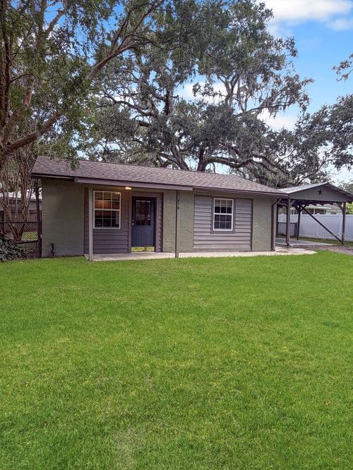 470 Forest Ave, Brooksville, FL, 34601-1922 | Card Image