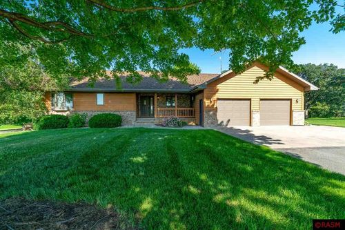 52718 Foxtail Ln, Lake Crystal, MN, 56055-2360 | Card Image