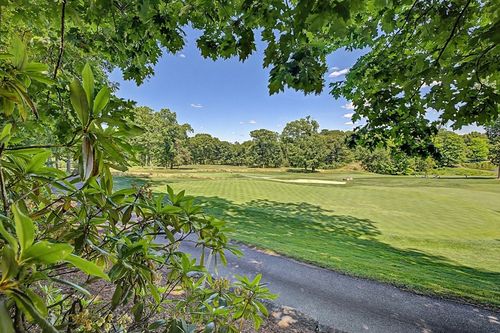 16-16 Hickory Hl, West Springfield, MA, 01089-1704 | Card Image