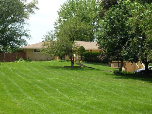 7N606 Hawthorne Ave, Medinah, IL, 60157-9641 | Card Image