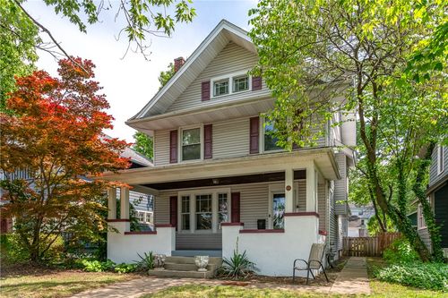468 Irving Ave, Oakwood, OH, 45409-2424 | Card Image