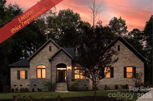 319 Inland Cove Ct, Clover, SC, 29710-8071 | Card Image