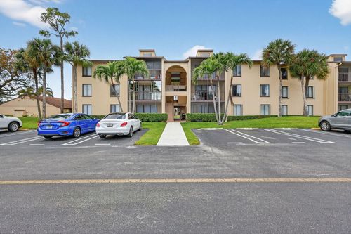b3-624 Sea Pine Way, Greenacres, FL, 33415-9029 | Card Image