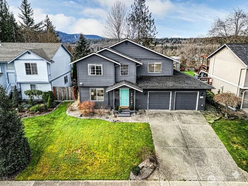 1107 Loves Hill Dr, Sultan, WA, 98294-7633 | Card Image
