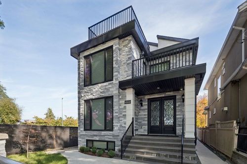 2-6262 Battison Street, Vancouver, BC, V5S3M8 | Card Image