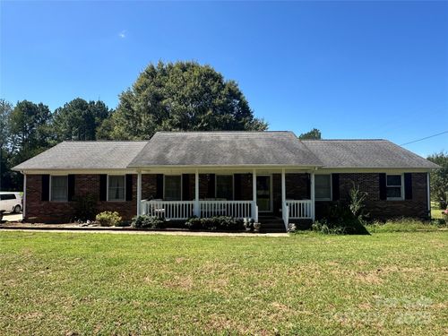1819 Rhyne Rd, Dallas, NC, 28034-7620 | Card Image