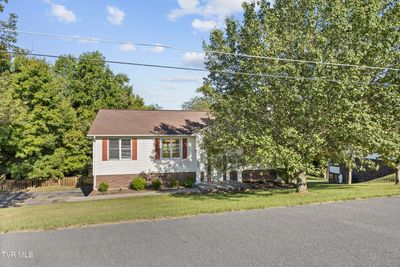 144 Whitson Road, House other with 3 bedrooms, 2 bathrooms and null parking in Gray TN | Image 2