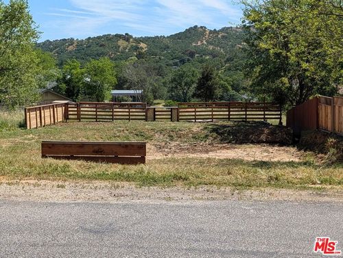 4726 Tumbleweed Way, Paso Robles, CA, 93446 | Card Image
