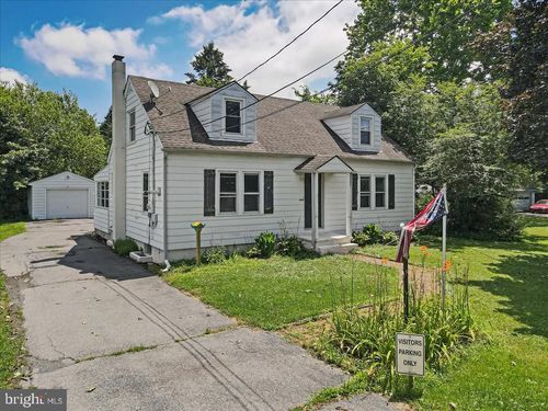 2361 Pa Route 309, Orefield, PA, 18069-9530 | Card Image