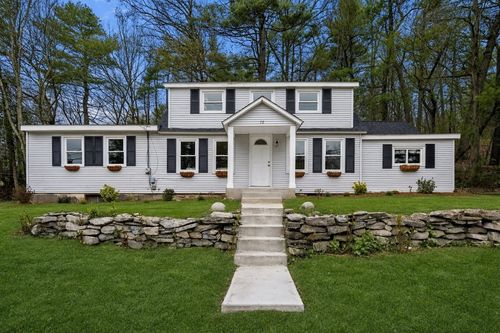 78 Pleasant St, Grafton, MA, 01519-1070 | Card Image