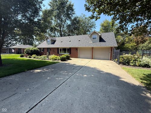 8935 N Mark Dr, Alexandria, IN, 46001-8371 | Card Image
