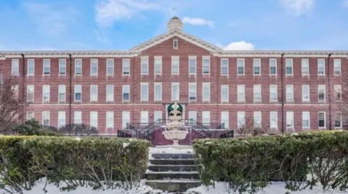 c211-3311 Villa At The Woods, Peekskill, NY, 10566 | Card Image