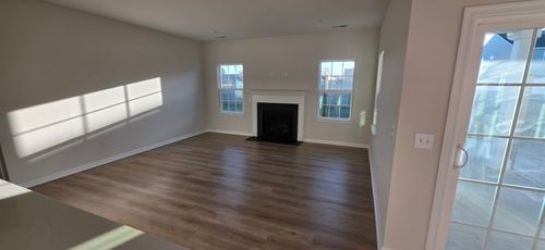 7003 Glass Ct, Spartanburg, SC, 29307-3870 | Card Image