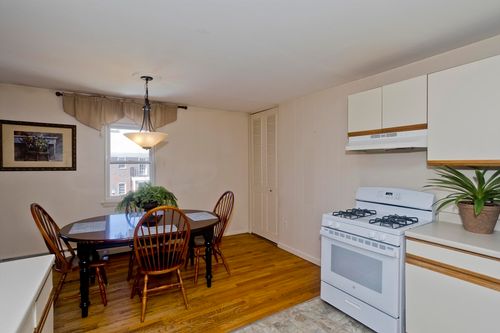 34-34 Regency Park Dr, Agawam, MA, 01001-2244 | Card Image