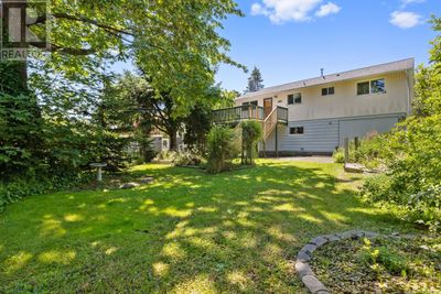 532 Salish St, House other with 3 bedrooms, 2 bathrooms and 4 parking in Comox BC | Image 2