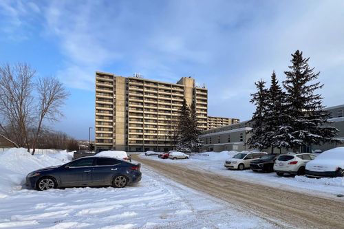 411-13221 Macdonald Dr, Fort Mcmurray, AB, T9H4H2 | Card Image