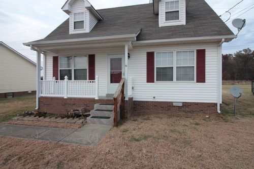 135 Waterford Dr, Oak Grove, KY, 42262-9250 | Card Image