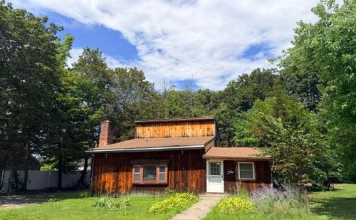 208 Allen Ave, Poultney, VT, 05764-1001 | Card Image