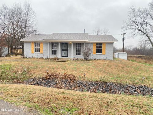 1195 Oak Dr, Tunica, MS, 38676-6129 | Card Image