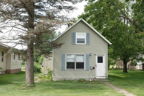 227 S Park Ave, Medford, WI, 54451-1717 | Card Image