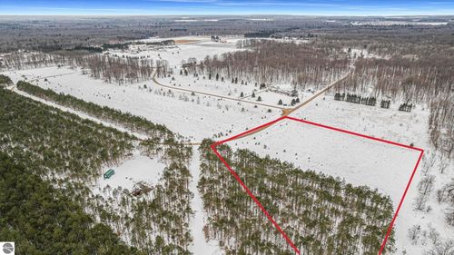 331/311 Kleehammer Club Drive, Kalkaska, MI, 49646 | Card Image