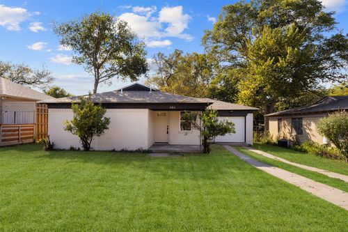 3811 Malden Ln, Dallas, TX, 75216-6258 | Card Image