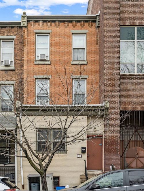 4123 Woodland Ave, PHILADELPHIA, PA, 19104-4510 | Card Image