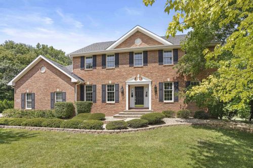 1500 Nelson Dr, Chesterton, IN, 46304-8905 | Card Image