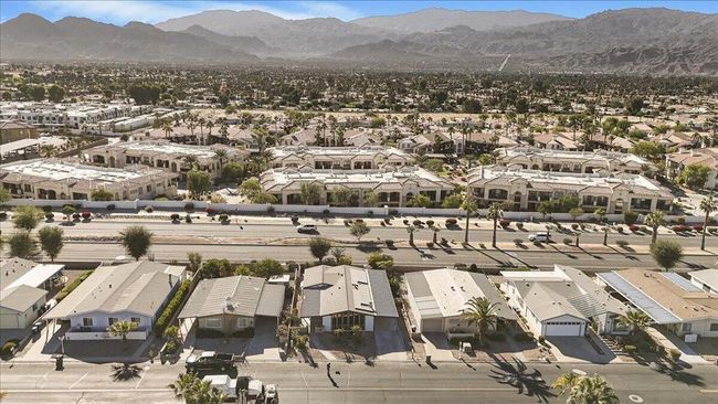 aerial view of home and community | Image 40