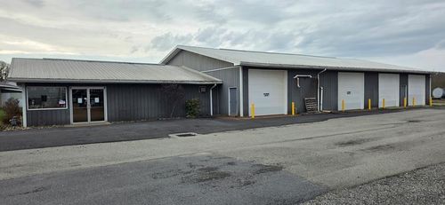 2473 N Center Ave, Somerset, PA, 15501-7445 | Card Image